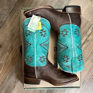 Roper Turquoise and Brown Western Boots
